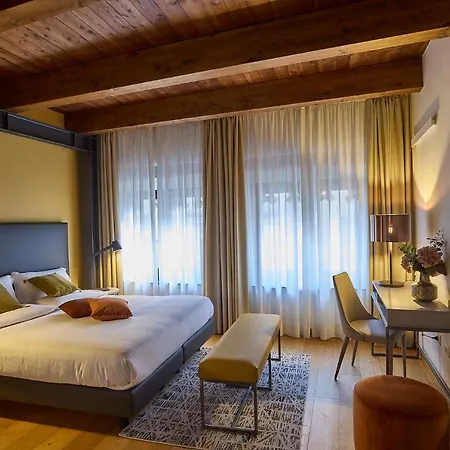 Apartment Boutique House Palazzo Farris *