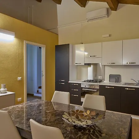 Boutique House Palazzo Farris Apartment